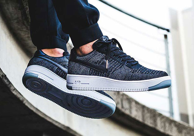 nike air force 1 flyknit low oreo