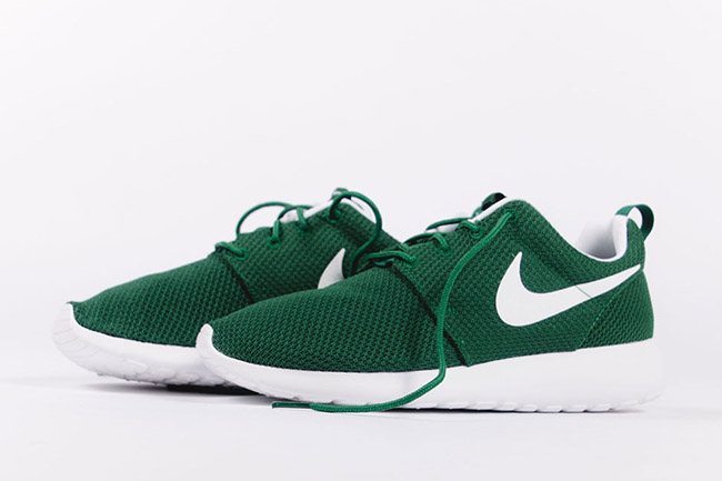 Nike Roshe One Gorge Green | SneakerFiles