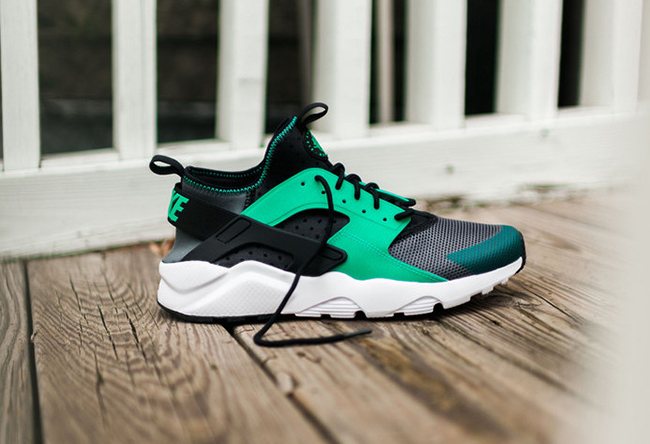 Nike Air Huarache Run Ultra Menta Green | SneakerFiles