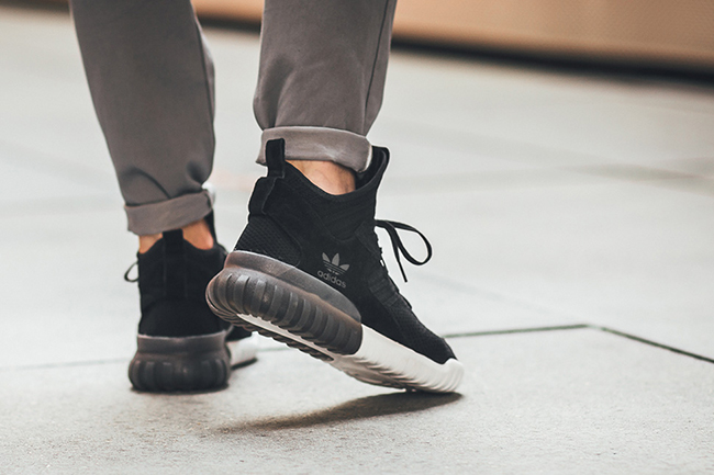adidas tubular x black on feet