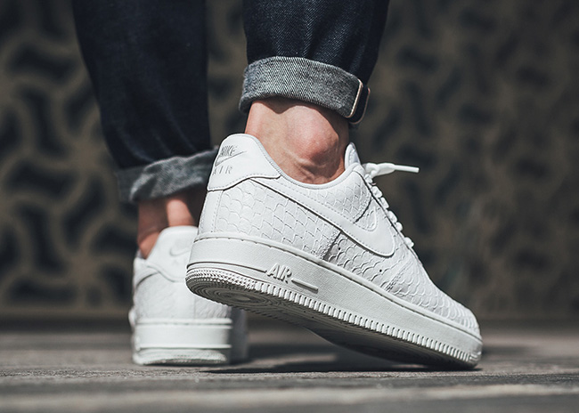 air force 1 reptile white