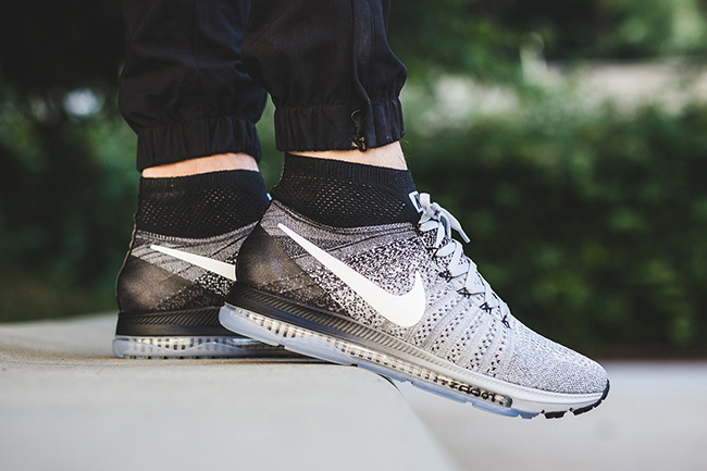 nike zoom all out flyknit low