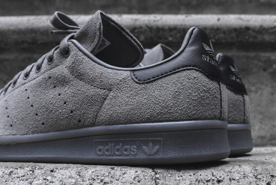 stan smith mid grey