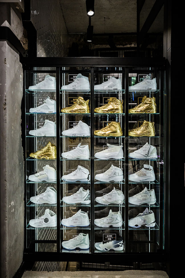 Jordan Bastille Paris Store | SneakerFiles