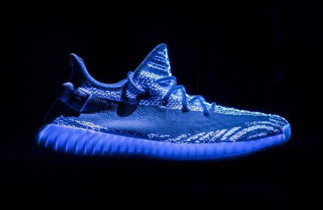 adidas yeezy boost glow in the dark