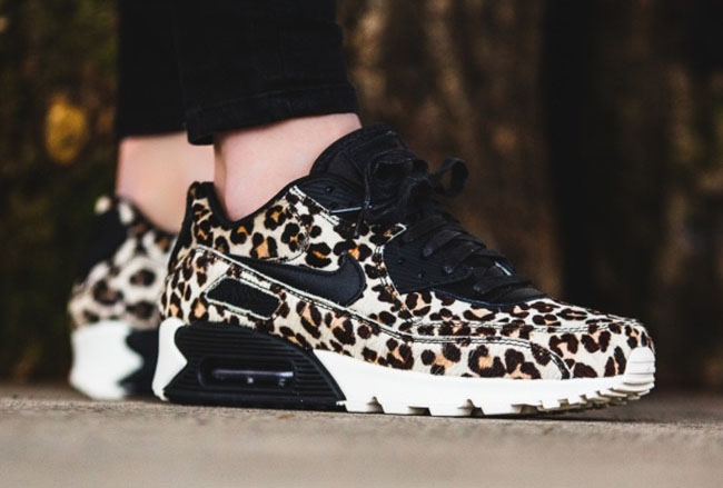 nike air max 90 pink leopard trainers