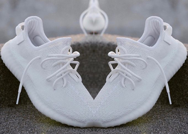 difference between yeezy triple white and cream