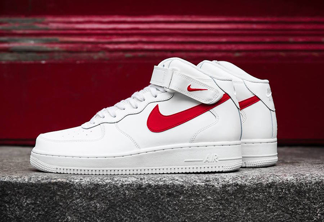 nike air force 1 mid university red