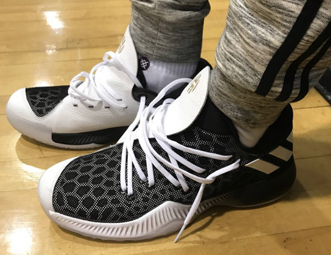 harden new shoes