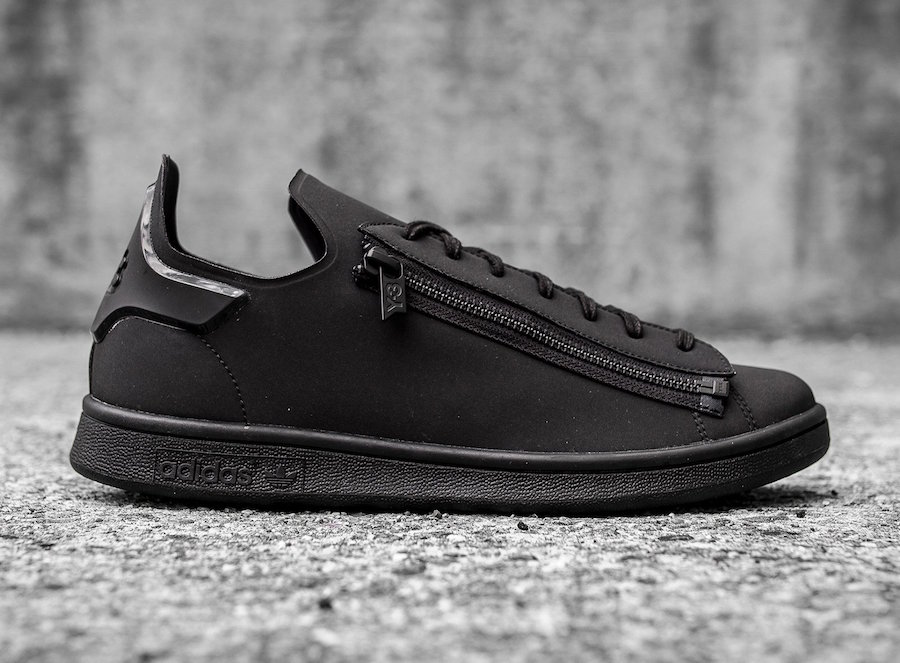 adidas Y-3 Stan Smith Zip Triple Black CG3207 | SneakerFiles