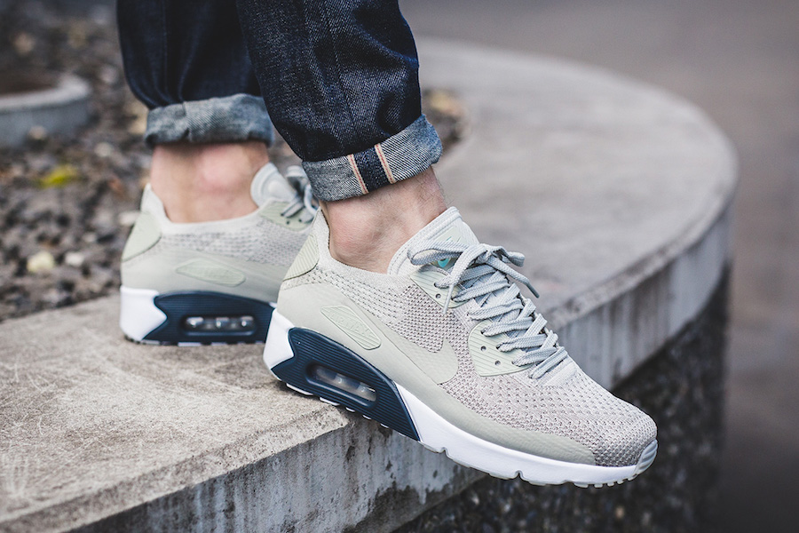 nike air max 90 ultra 2.0 flyknit white