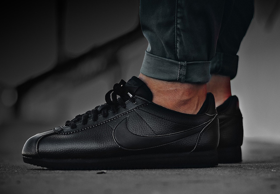 Nike Cortez Black Leather | Gov