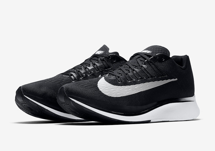 zoom fly black and white