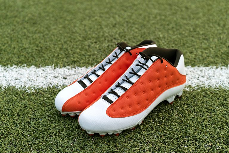 football cleats 13 wide