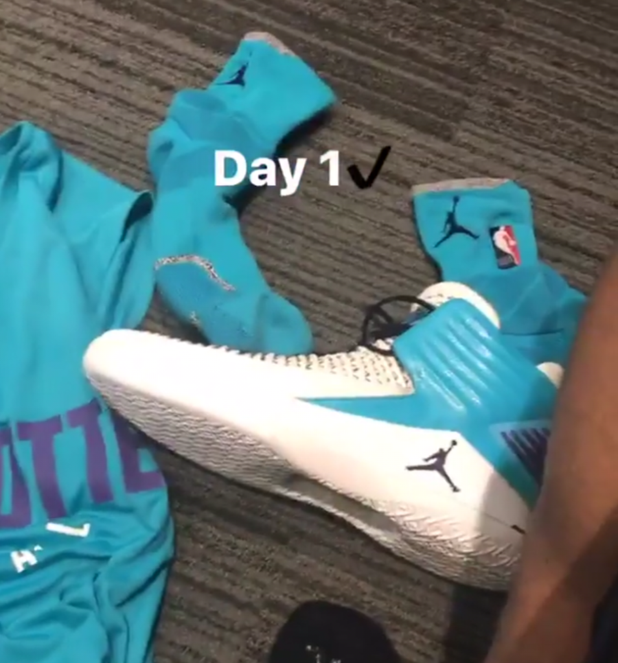 charlotte hornets air force ones