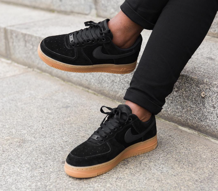 nike air force 1 07 black gum