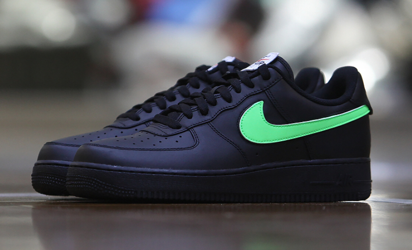 air force ones black and green