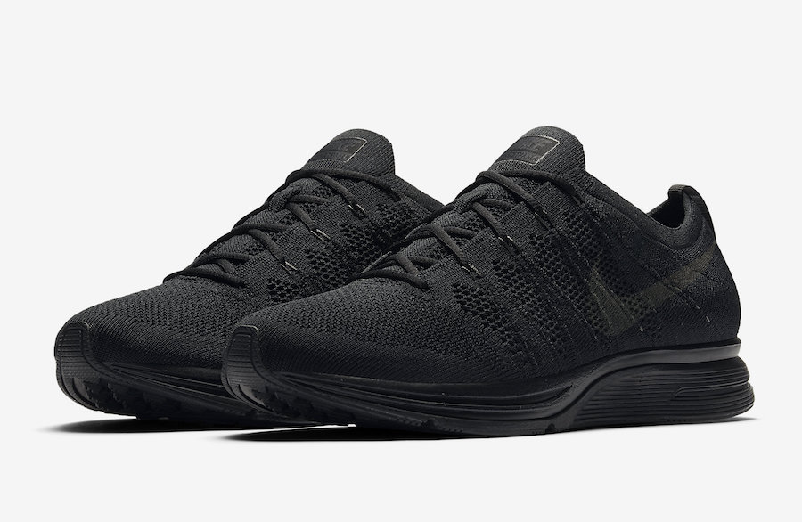 mens black flyknit trainers
