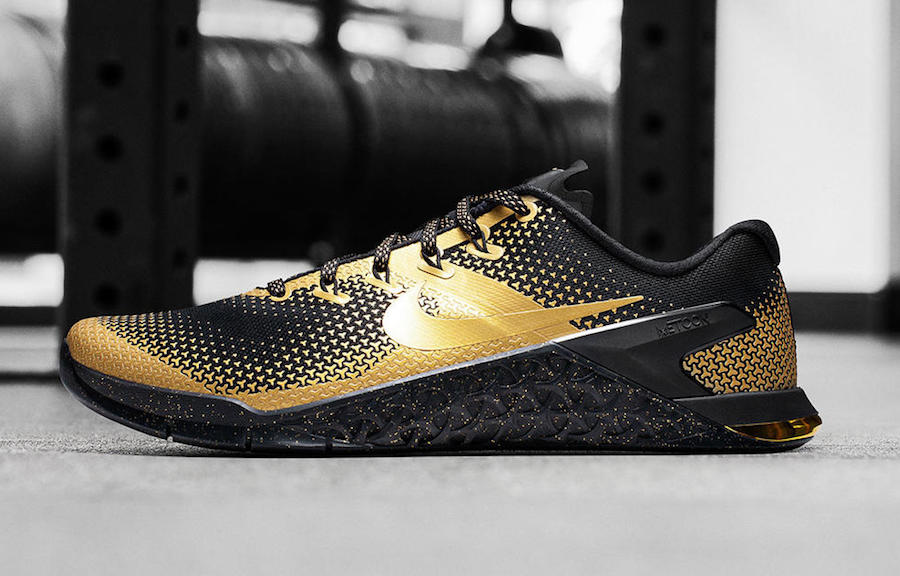 metcon black and gold