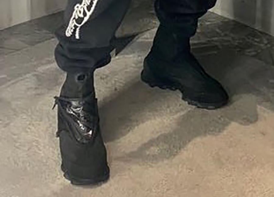 black yeezy boots mens
