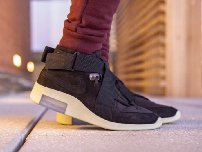 nike air fear of god 180 black