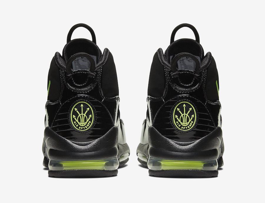 nike air max uptempo 95 black and green