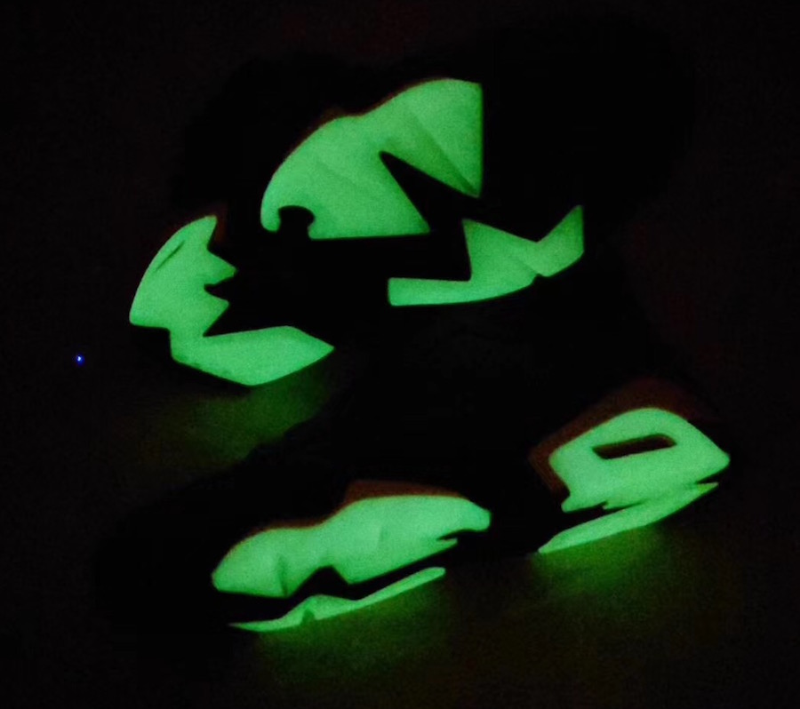travis scott 6s glow in the dark
