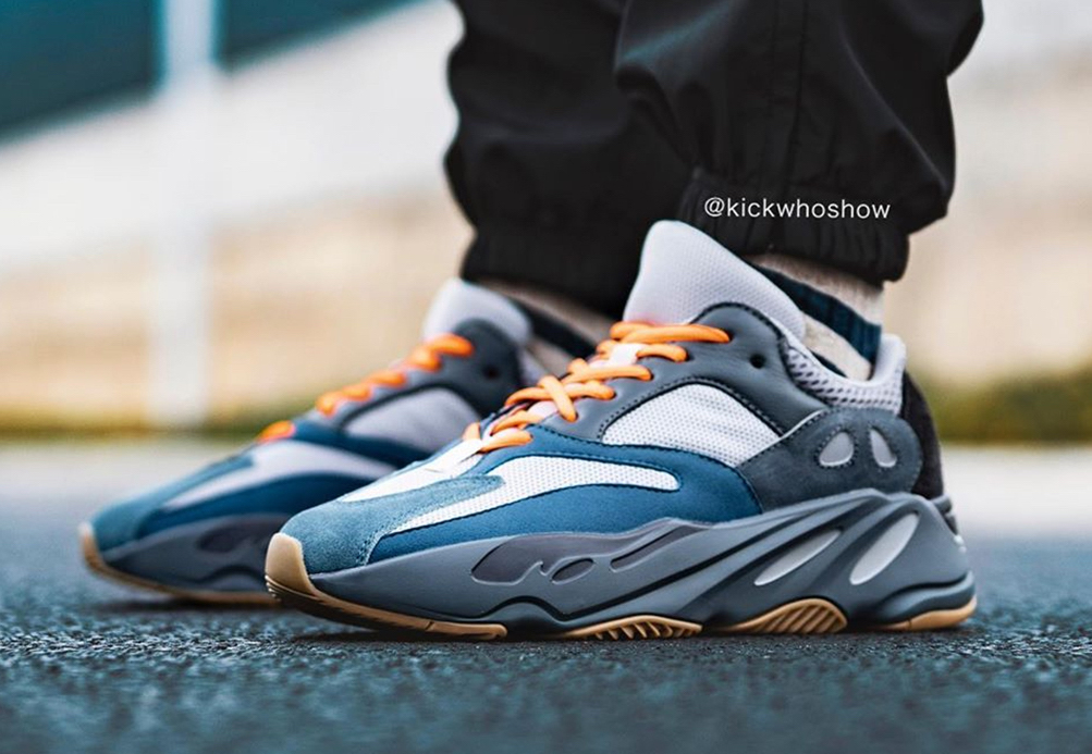 yeezy boost 700 carbon blue price