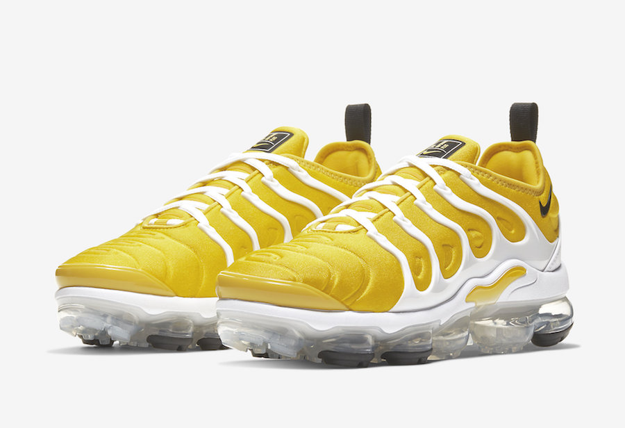 yellow and white vapormax online -