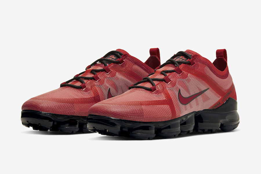 red and black vapormax 2019