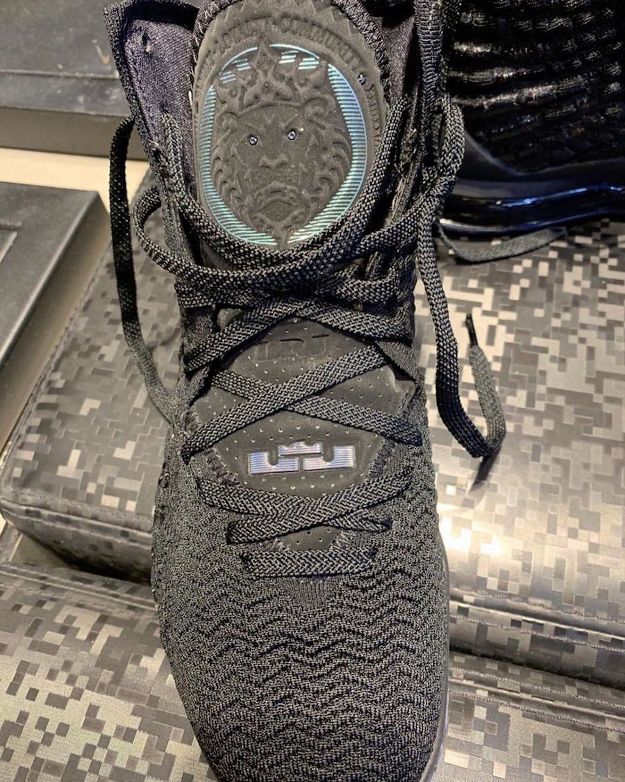 lebron 17 currency