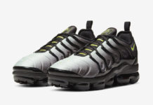 vapormax plus purple sky