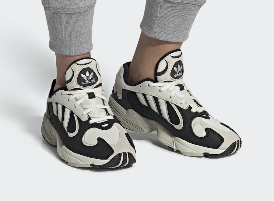 adidas yung 1 black and white