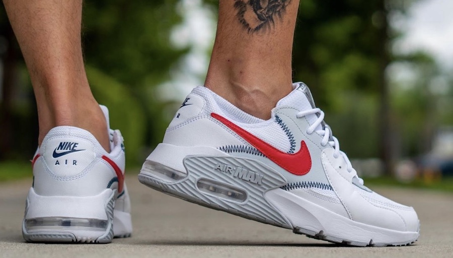 nike air max excee on feet