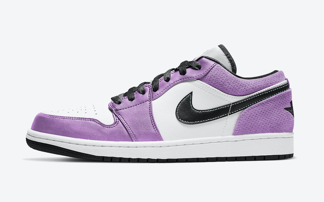 pastel purple nike shoes