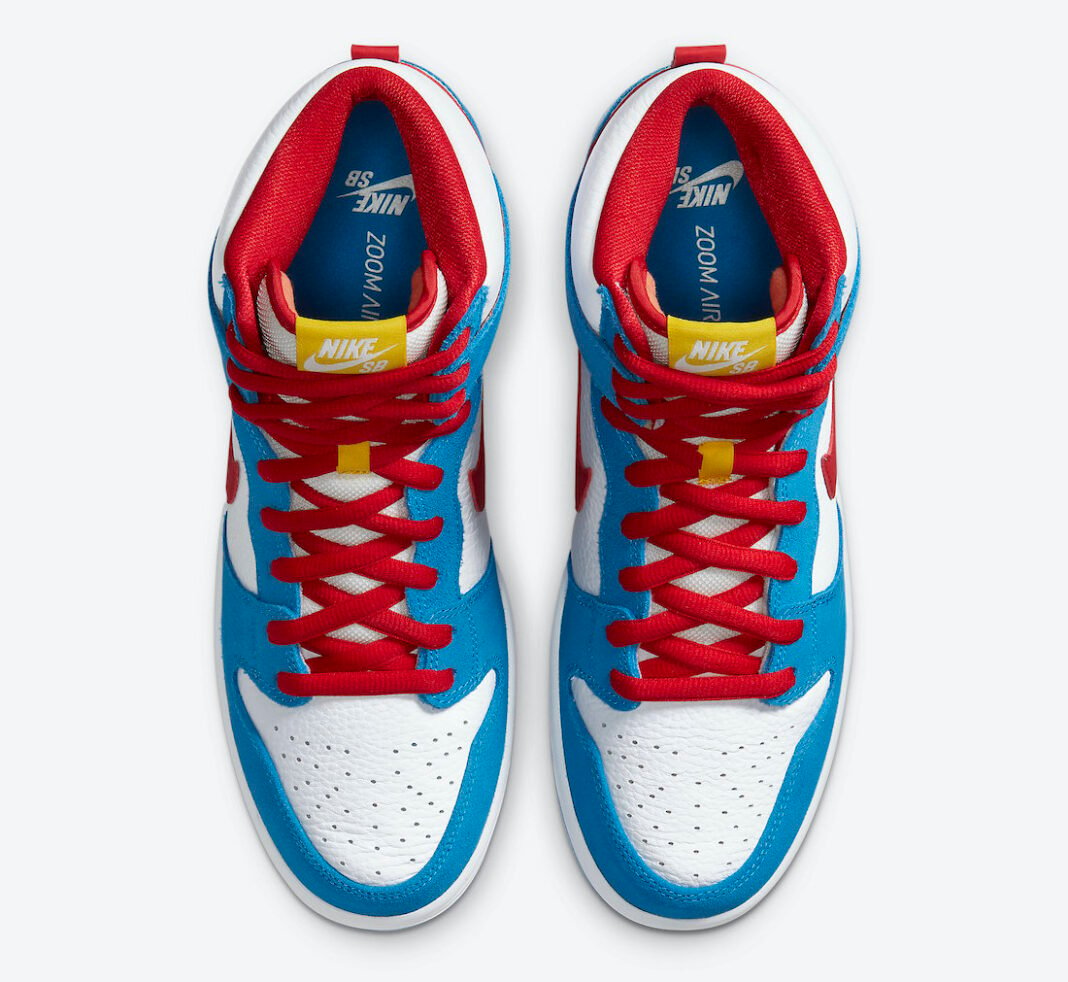 nike sb dunk high doraemon