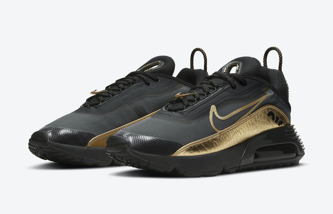 black and gold nike air