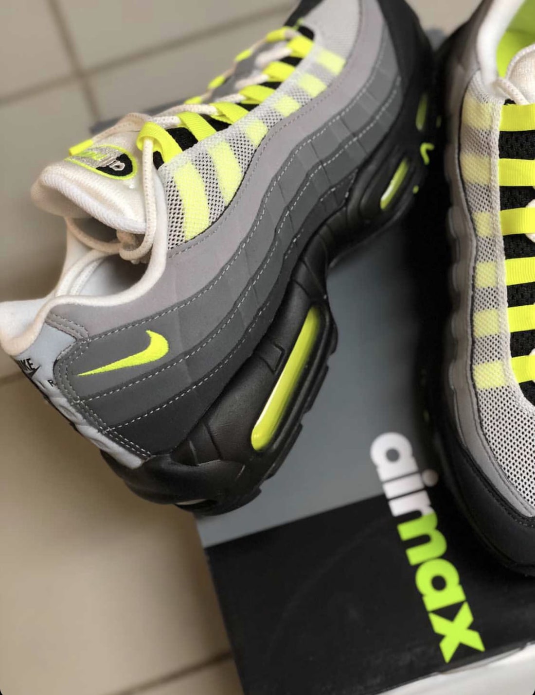 Nike Air Max 95 OG Neon 2020 CT1689-001 Release Date Info