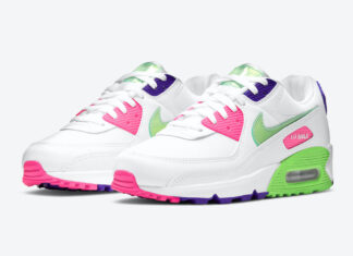 nike total core mesh