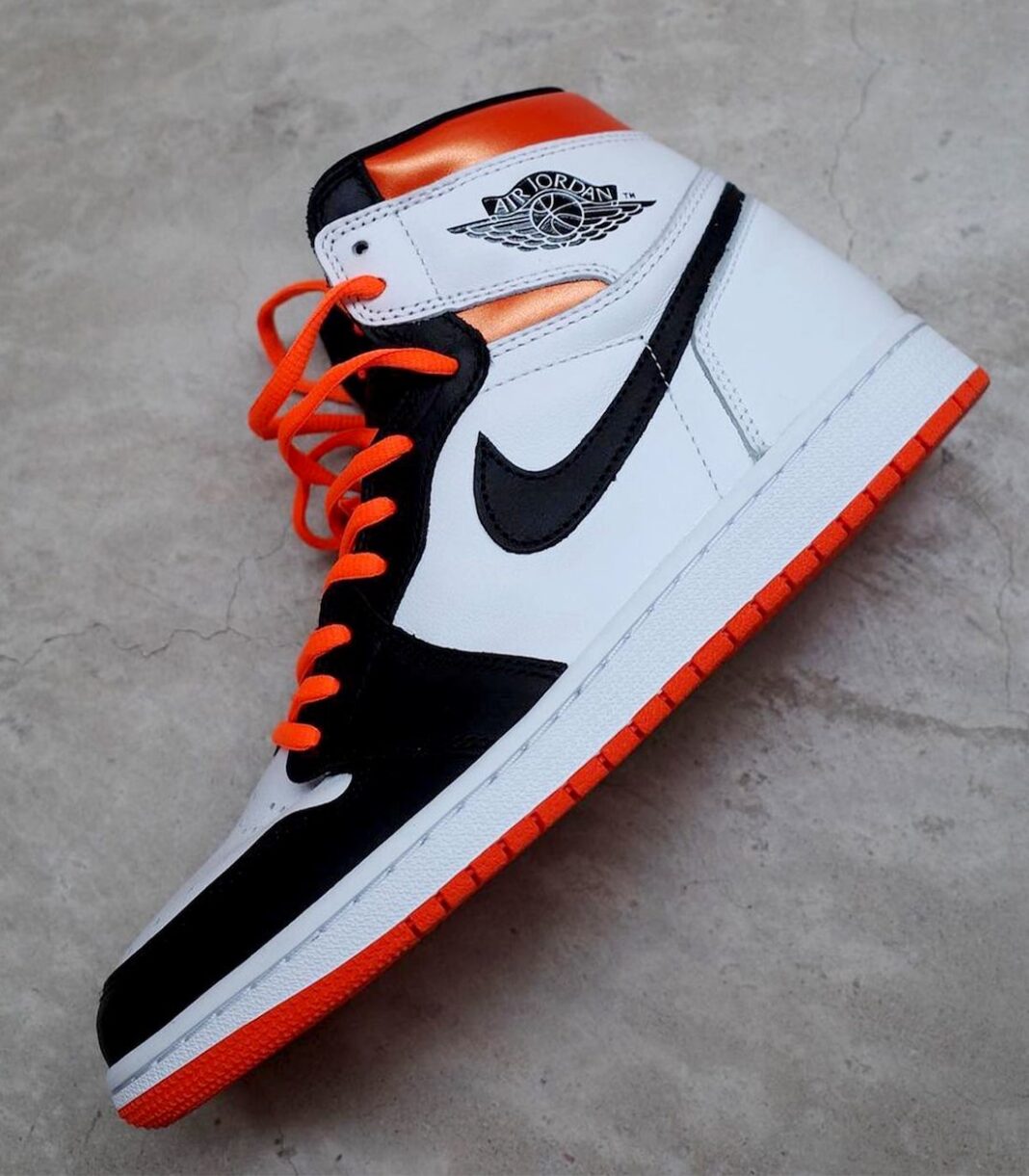 jordan 1 electro orange footlocker