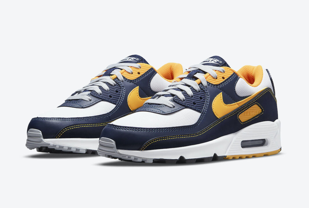 nike air max 90 michigan