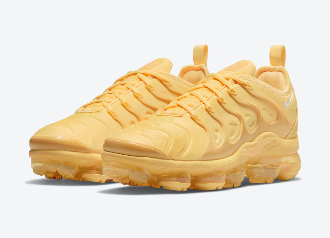 nike air vapormax plus yellow