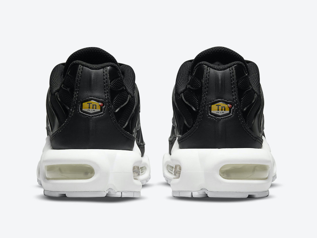 Nike Air Max Plus Black White DM2362-001 Release Date Info | SneakerFiles
