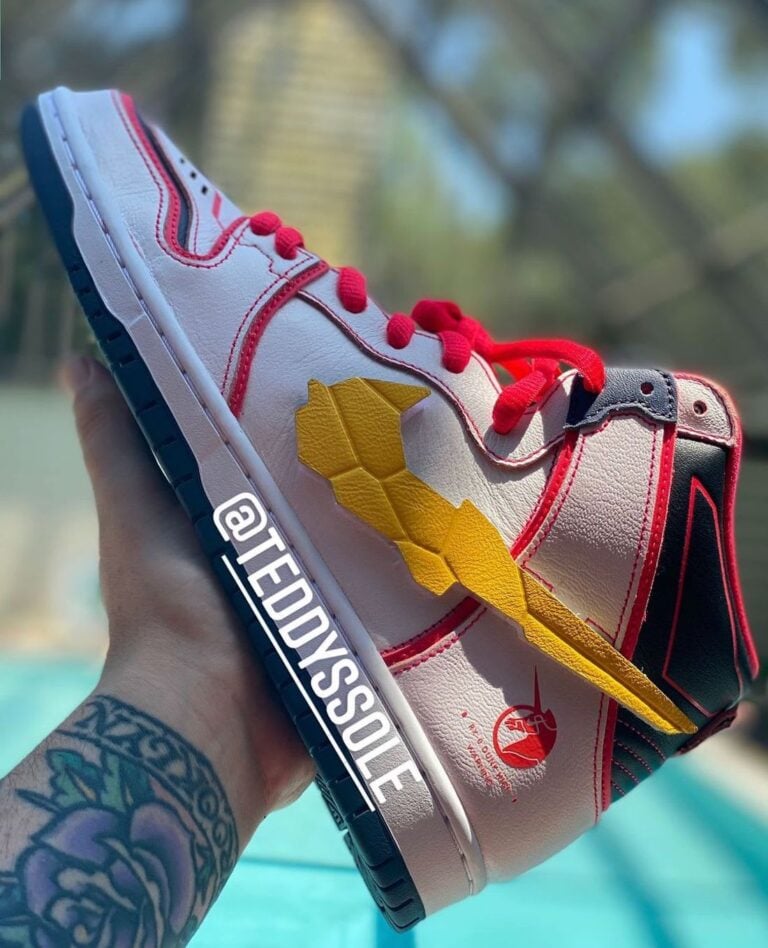 bandai gundam x nike sb