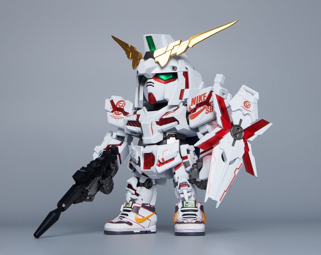 nike gundam bandai