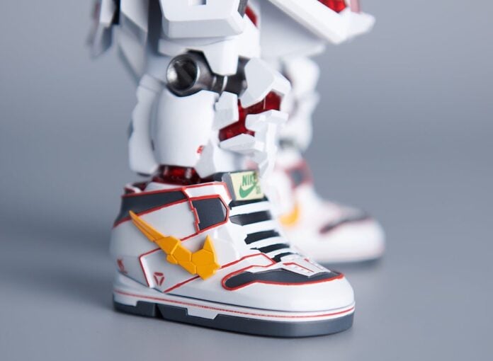 nike sb gundam toy