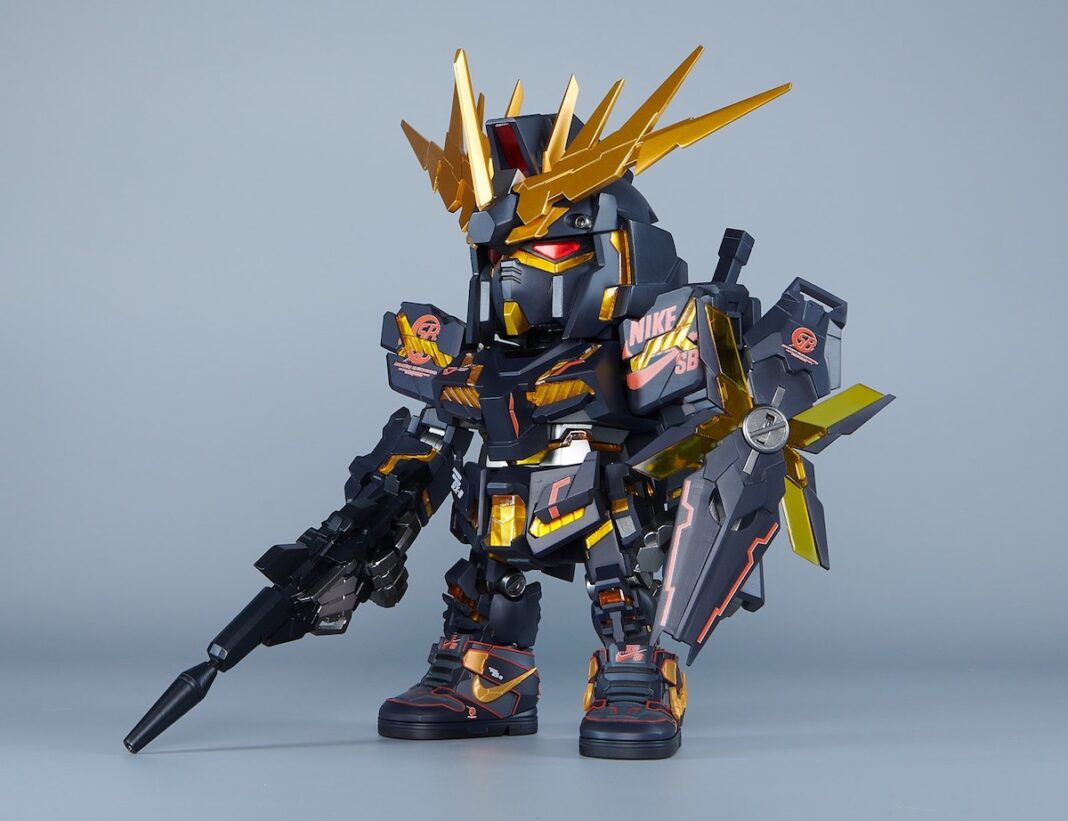 nike sb gundam toy