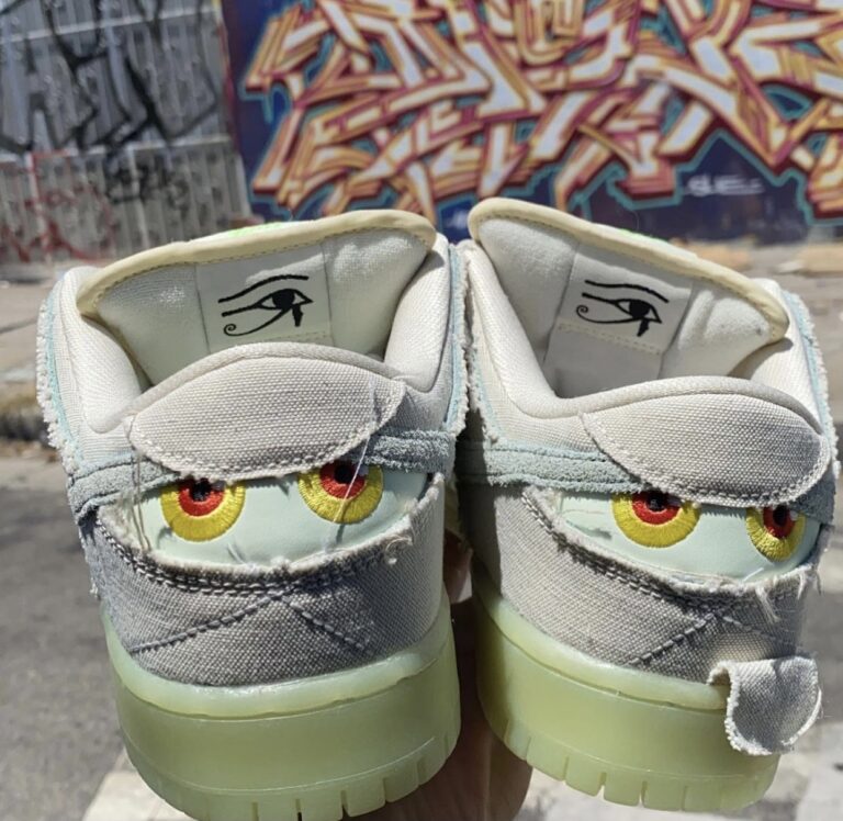 nike dunk mummy price