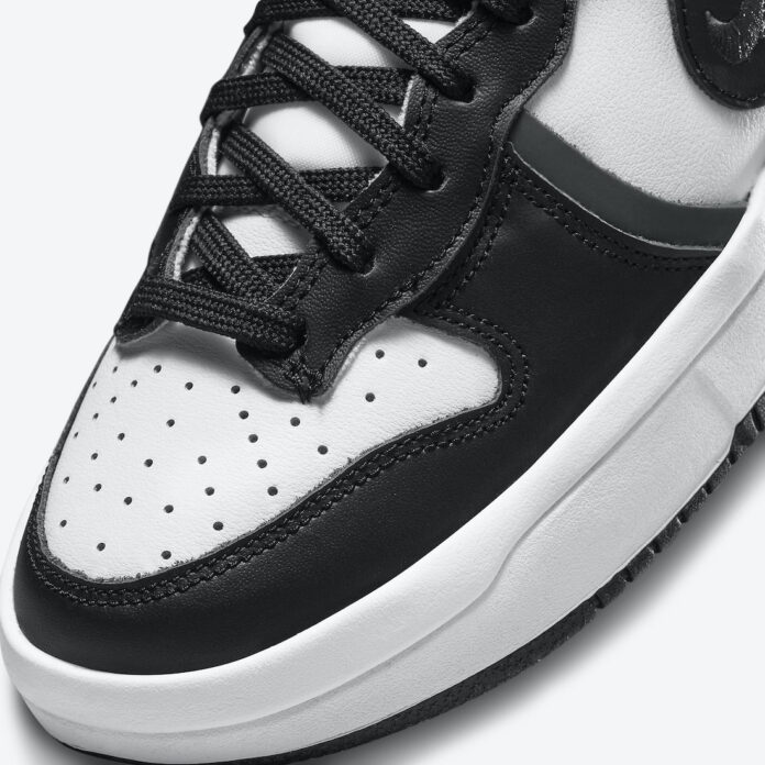 hibbett sports black and white dunks