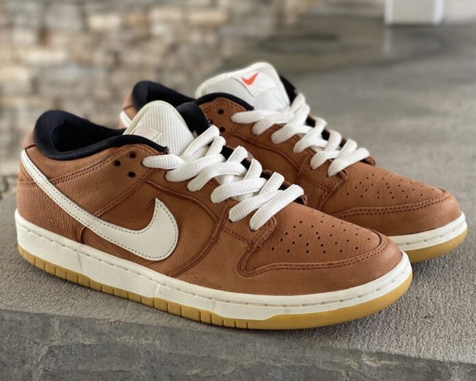 nike sb dunk low dark russet